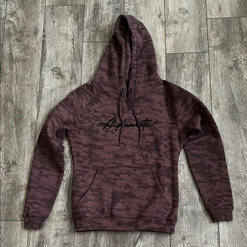 ALPHALETE CAMO HOODIE
